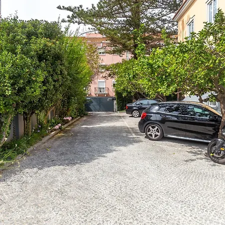Duques Luxury Pensionat 4*