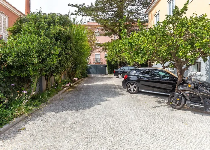 Duques Luxury Pensionat 4*