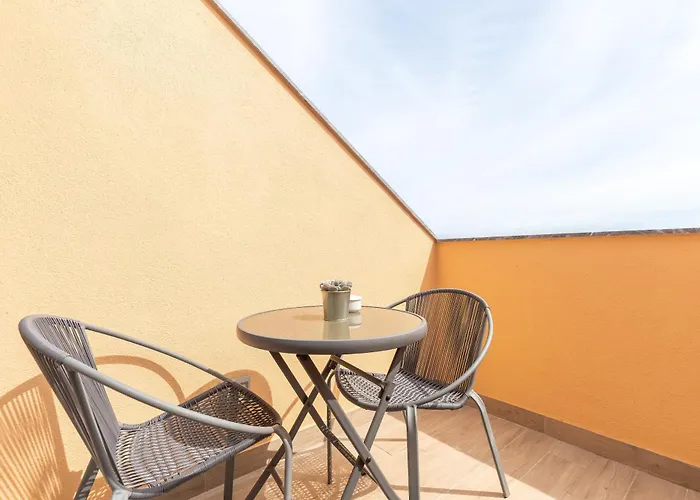 Duques Luxury Pensionat 4*