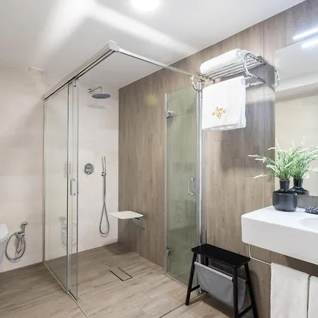 Duques Luxury בית הארחה ליסבון