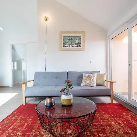Duques Luxury בית הארחה ליסבון