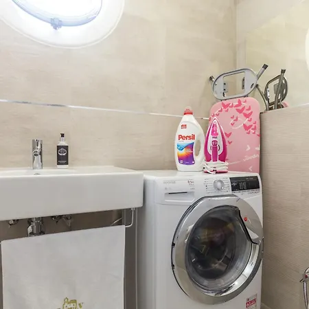 בית הארחה Duques Luxury 4*