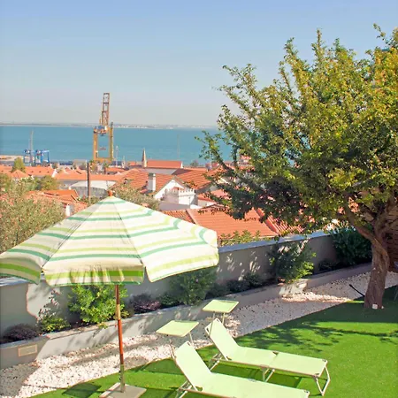 Duques Luxury 4* ליסבון