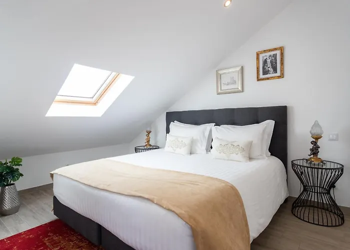 Duques Luxury 4* Lisbona
